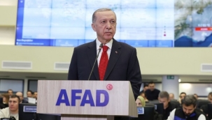 Cumhurbaşkanı Erdoğan: 'Depremde hayatını kaybedenlerin yakınlarına 100 bin lira nakdi yardımda bulunuyoruz'