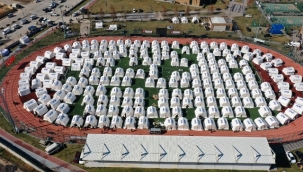 Gaziantep'te 80 bin vatandaşın geçici barınması için 11 noktada 17 bin 27 çadır kuruldu