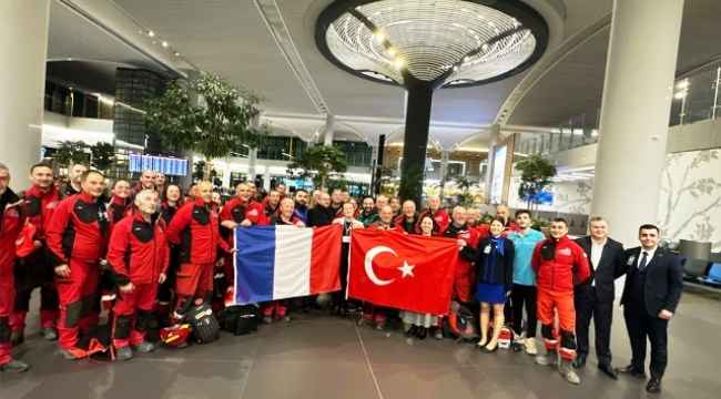 İGA İstanbul Havalimanı'ndan yabancı arama kurtarma ekiplerine 15 dilde teşekkür