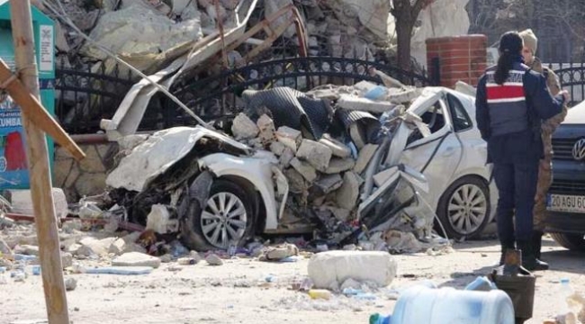 İlk belirlemelere göre depremde 1 milyondan fazla araç hasar gördü