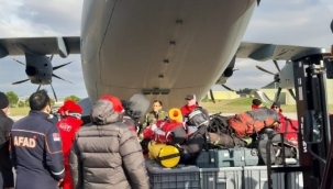 İzmir Valiliği, deprem bölgelerine 2 bin 331 personel gönderildiğini açıkladı