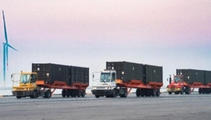 NATO'nun Türkiye'ye gönderdiği konteyner evlerden 600'ü yola çıktı