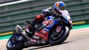 Razgatlıoğlu sezonun ilk yarışında üçüncü oldu