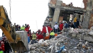 'Yüzyılın afeti'nde 5. gün: Can kaybı 18 bin 342 oldu, kurtarma çalışmaları sürüyor