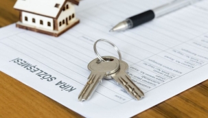 11 Haziran 2022 ile 1 Temmuz 2023 tarihleri arasında yenilenen sözleşmelerde, kiracıya yüzde 25'in üzerinde zam yapılamayacak.