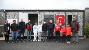 BAŞKAN YÜCEL DEPREM BÖLGESİNDE