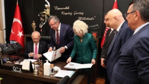 CHP lideri Kılıçdaroğlu: 'Adaylık için belgelerimizi hazırlayıp YSK'ya teslim ettik'