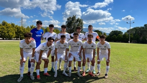 Gençler İzmir'den 3 puanla döndü