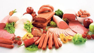 Gıda Denetçileri Derneği açıkladı: 'Sucuk yerine ot yediriyorlar'