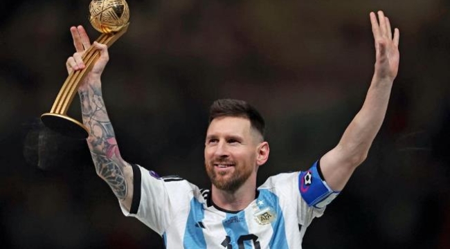 Messi kulüp ve milli takım kariyerinde 800 gole ulaştı