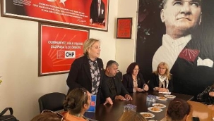 NURHAN ÖZCAN'A GAZİPAŞADA COŞKULU KARŞILAMA