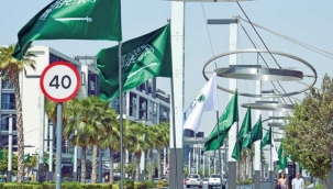 Suudi Arabistan, hafta sonu tatilini 3 güne çıkarmayı planlıyor