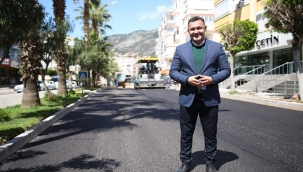 YUNUS EMRE CADDESİ BAŞTAN SONA YENİLENİYOR