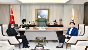 Akşener silahlı saldırı sonucu yaşamını yitiren Sinan Ateş'in eşi Ayşe Ateş ile görüştü