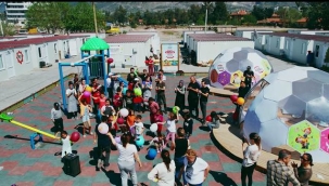 ATO BAŞKANI BARAN: "ÇOCUKLAR GÜLÜNCE DÜNYA İYİLEŞİYOR"