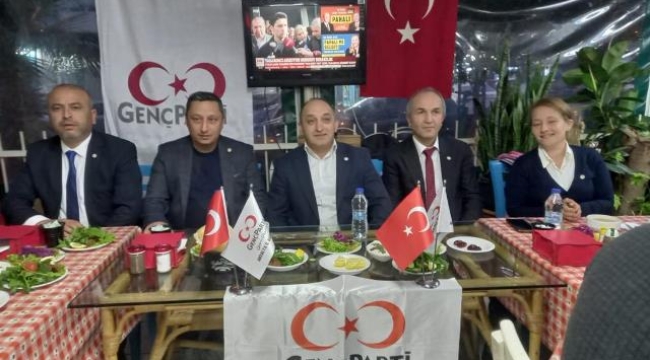 Genç Parti Antalya İl Başkanlığı iftarda buluştu