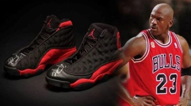 Michael Jordan'ın ayakkabısı 2.2 milyon dolarla rekor fiyata satıldı