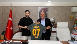 Ünlü oyuncudan Alanyaspor'a ziyaret 