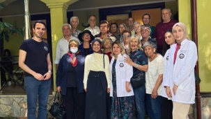 ALANYA BELEDİYESİ'NİN YAŞLILARA YÖNELİK SEMİNER VE EĞİTİMLERİ SÜRÜYOR