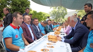 BAKAN ÇAVUŞOĞLU VE BAKAN ERSOY'DAN ALANYA BELEDİYESİ'NE ZİYARET