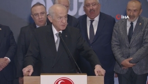 MHP lideri Bahçeli: 'Tezahür eden milli iradeye herkes ve her kesim asgari ölçülerde saygı duymalıdır'