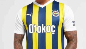 Fenerbahçe'nin yeni sezon formaları tanıtıldı