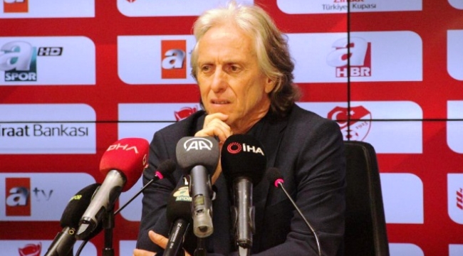 Jorge Jesus: 'Bugünden itibaren Fenerbahçe'nin teknik direktör değilim'