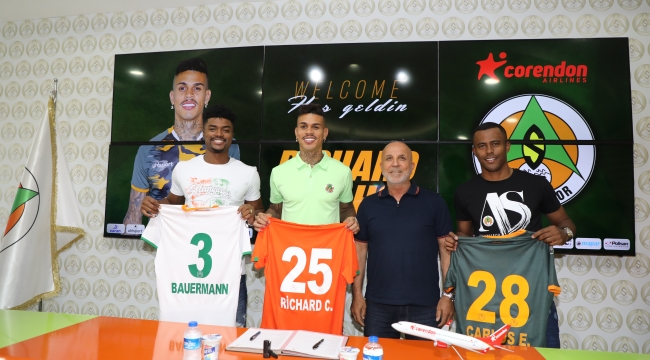 Alanyaspor 3 Brezilyalı aldı