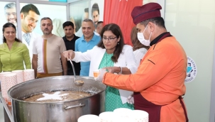 ALKÜ'DE AŞURE İKRAMI