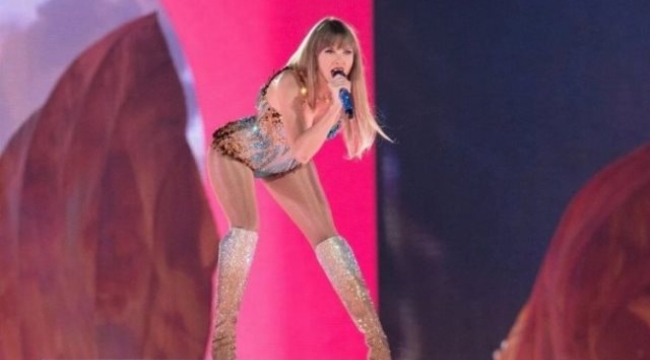 Grammy ödüllü şarkıcı Taylor Swift'ten yeni rekor