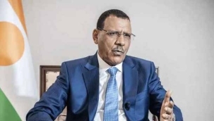 Nijer'de darbe girişimi: Cumhurbaşkanı Bazoum alıkonuldu