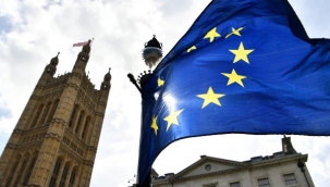 AB üst düzey yetkilisi: "Vize serbestisi sonbaharda görüşülecek"