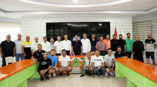 Altyapı ligleri kura çekimi Alanyaspor Kulübü'nde yapıldı