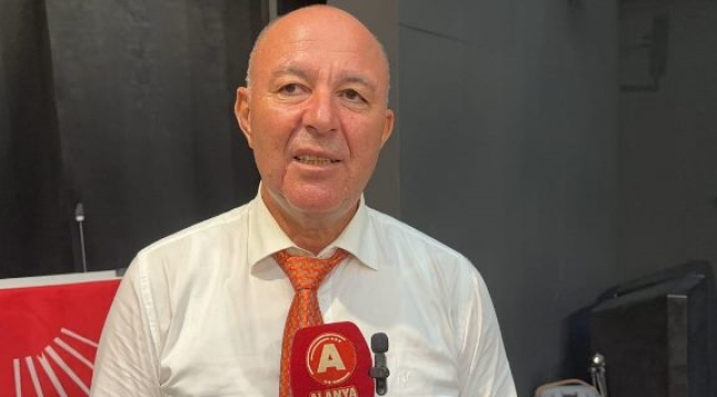 CHP Alanya'nın yeni başkanı  Bülent Kandemir oldu.