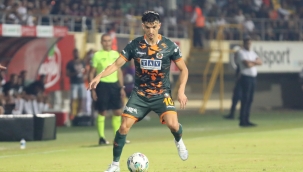 Corendon Alanyaspor'da Zinedine Ferhat ile yollar ayrıldı