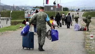 100 binden fazla Ermeni Karabağ'dan Ermenistan'a gitti
