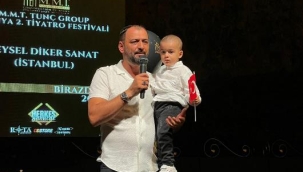 Alanya'da Kızılkule Meydanı'nda Gerçekleşen 2. Tiyatro Festivali Büyük İlgi Gördü