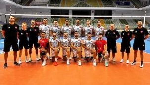 Brand Group Alanya Belediyespor Erkek Voleybol Takımı,Hazırlık turnuvasına galibiyetle başladı
