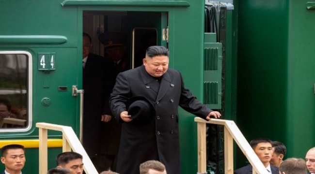 Kuzey Kore lideri Kim'i taşıyan zırhlı tren Rusya'ya vardı