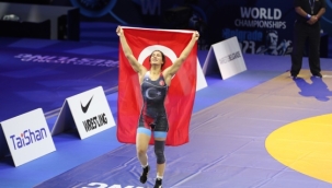 Milli güreşçilerden Dünya Şampiyonası'nda 2'si altın 7 madalya