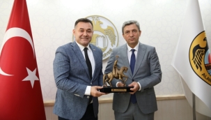 VALİ HULUSİ ŞAHİN'DEN ALANYA BELEDİYESİ'NE ZİYARET
