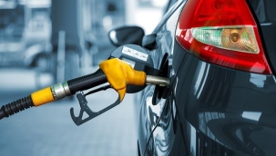 Benzine büyük zam geliyor