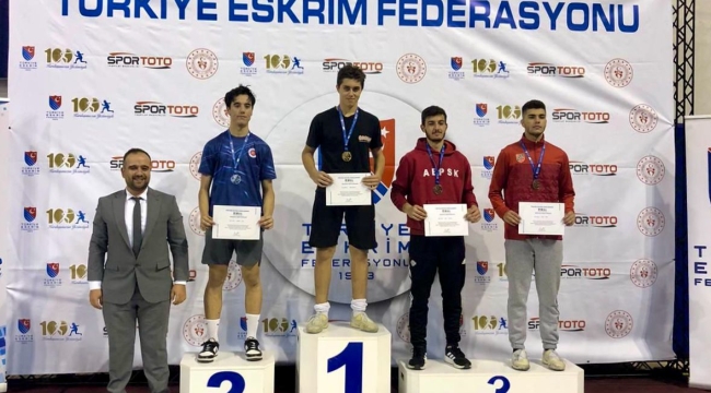 Doruk Erolçevik Ankara'da şampiyon oldu