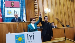 Meral Akşener, Hakan Peker'in rozetini taktı: İYİ Parti'nin belediye başkan adayı oldu