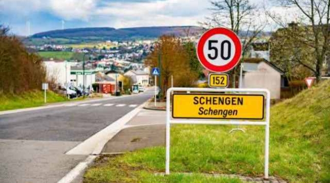 Schengen Anlaşması sıkıntıda: Serbest dolaşım iptal edilerek sınır kontrolleri geri getirilebilir