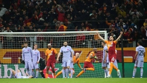 UEFA'dan Galatasaray'a ceza yağdı