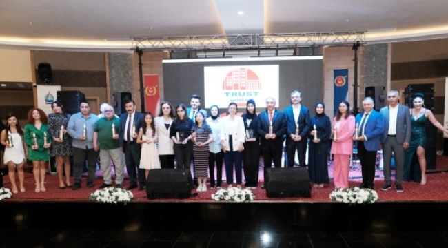 'AGC 2022 Yılı Medya Başarı Ödülleri' sahiplerini buldu