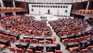 Çalışan emeklilere 5 bin TL ödenmesini içeren teklif, Plan ve Bütçe Komisyonu'nda kabul edildi