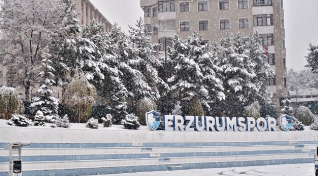 Erzurum beyaza büründü