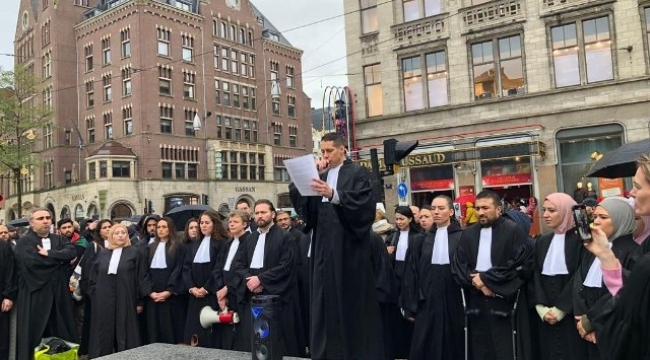 Hollandalı 700 avukattan İsrail'in savaş suçlarından yargılanması çağrısı